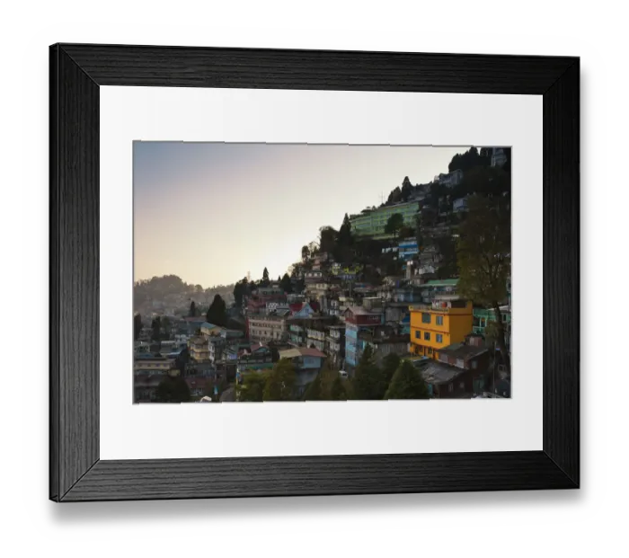 Framed Print : Darjeeling, Sikkim, India Framed Print : Darjeeling, Sikkim, India