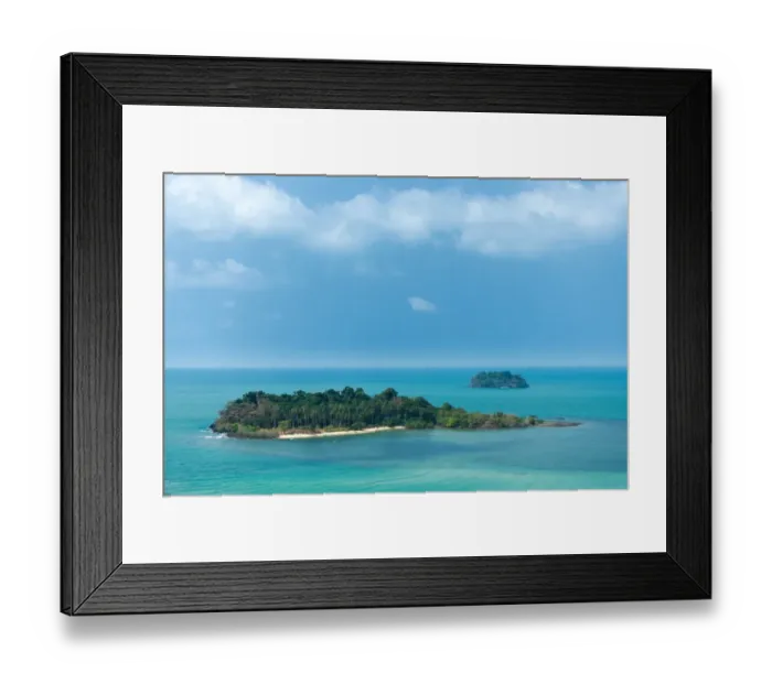 Framed Print : The small island are beside Koh Chang, Thailand Framed Print : The small island are beside Koh Chang, Thailand
