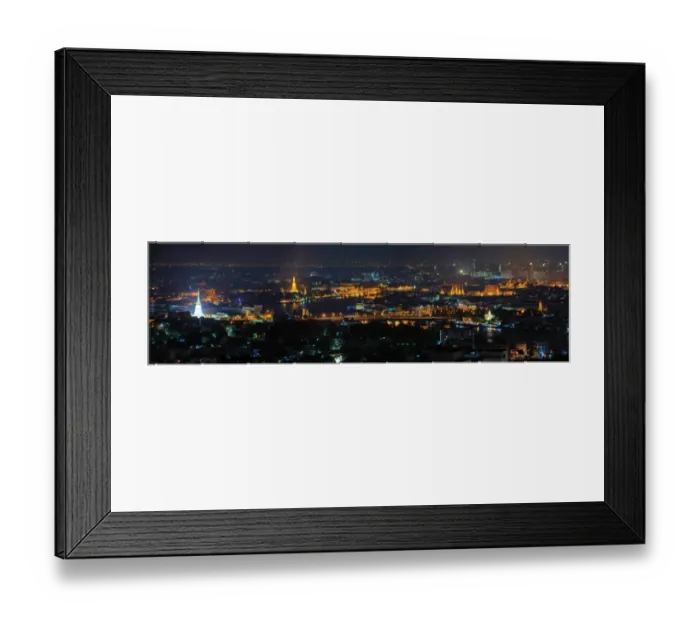 Framed Print : The panorama of Thai grand palace and the temples