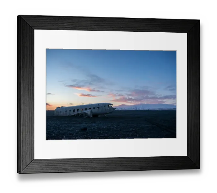 Framed Print : The wrecked plane, Iceland