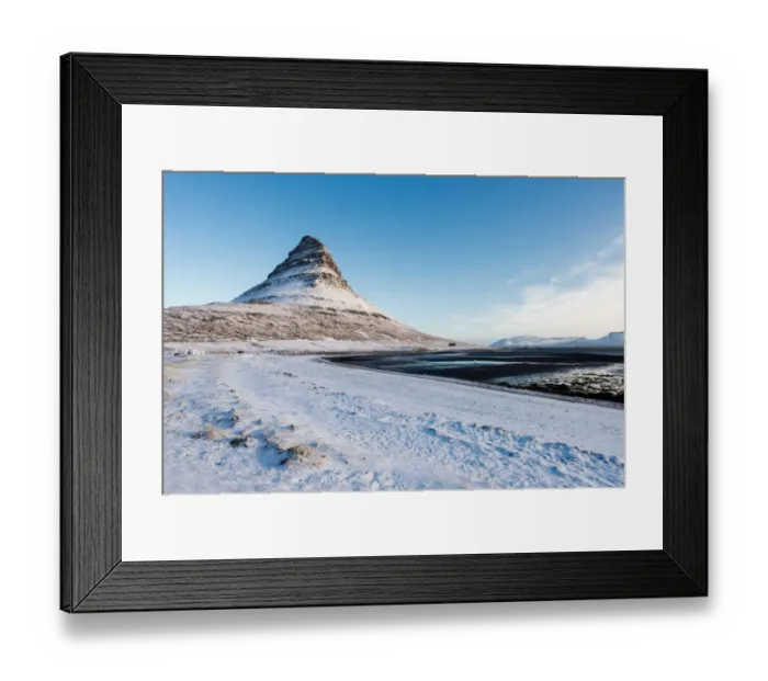 Framed Print : Kirkjufell in winter season, Iceland Framed Print : Kirkjufell in winter season, Iceland