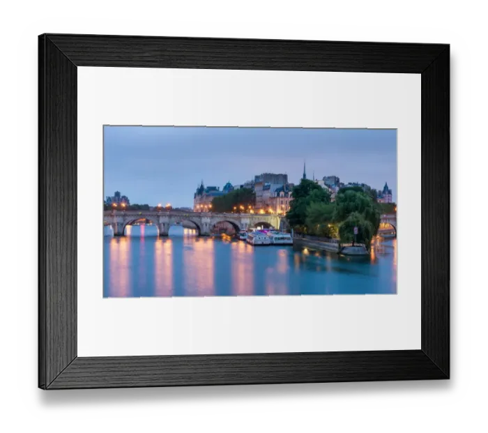 Framed Print : Ile de la Cite and Seine river, Paris, France Framed Print : Ile de la Cite and Seine river, Paris, France