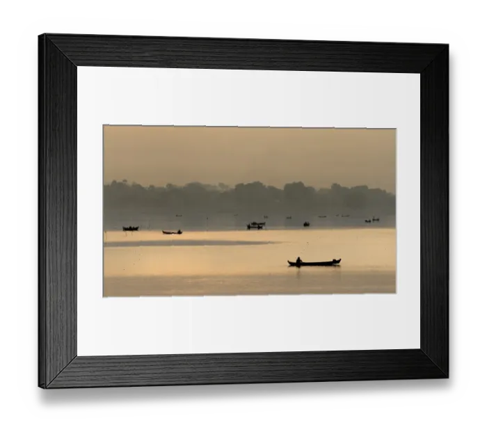 Framed Print : Taungthaman lake in Mandalay Framed Print : Taungthaman lake in Mandalay