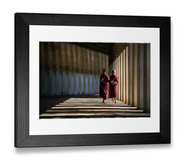 Framed Print : Shwezigon walkway Framed Print : Shwezigon walkway