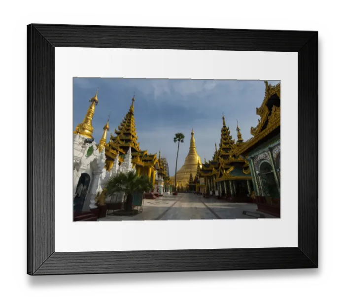 Framed Print : Shwedagon pagoda Framed Print : Shwedagon pagoda