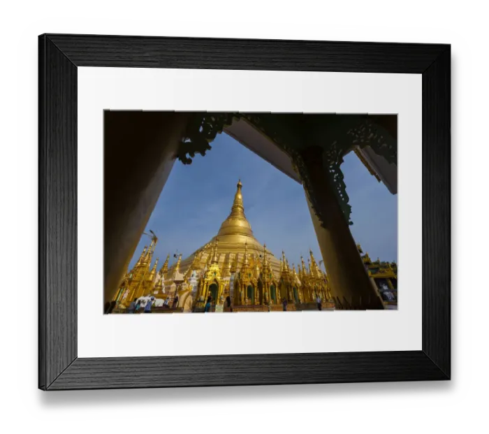 Framed Print : Shwedagon pagoda Framed Print : Shwedagon pagoda