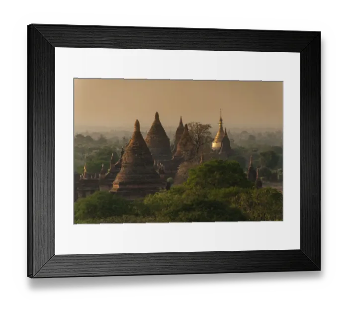 Framed Print : Ruin of pagodas in Bagan Framed Print : Ruin of pagodas in Bagan
