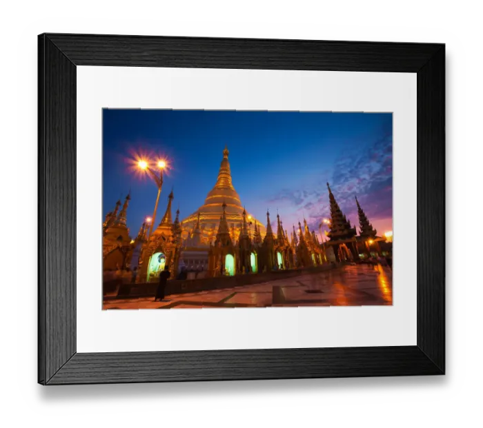 Framed Print : Shwedagon pagoda Framed Print : Shwedagon pagoda