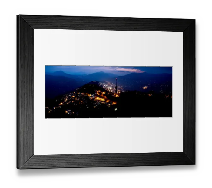 Framed Print : Gangtok city
