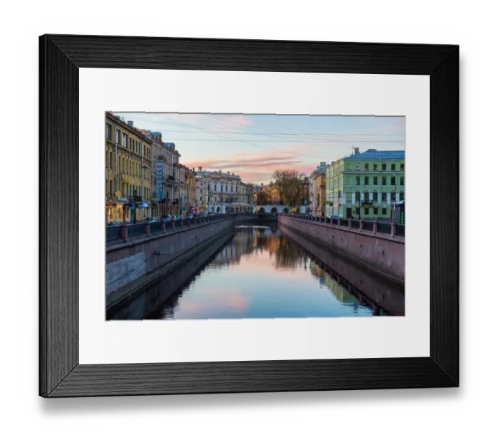 Framed Print : The Beautiful Saint Petersburg City Framed Print : The Beautiful Saint Petersburg City