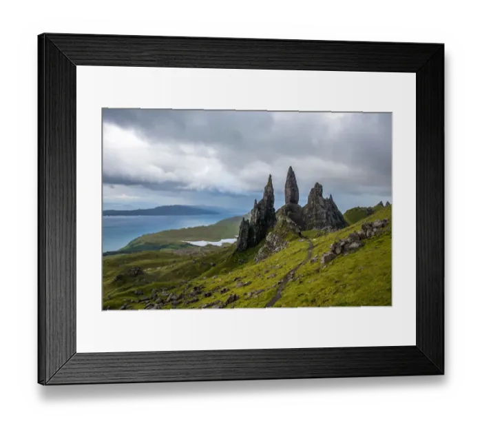 Framed Print : The Old man of storr, Isle of Skye Framed Print : The Old man of storr, Isle of Skye