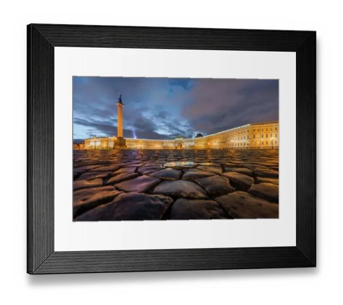 Framed Print : Alexander Column and the main headquarters in palace square