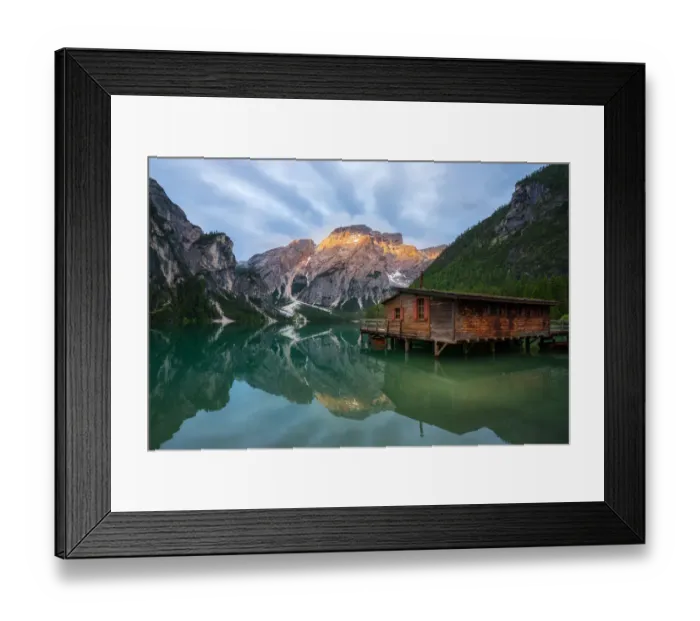 Framed Print : Lago di Braies, Italy Framed Print : Lago di Braies, Italy
