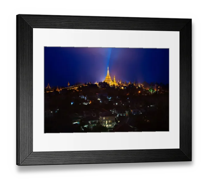 Framed Print : Shwedagon Pagoda Framed Print : Shwedagon Pagoda