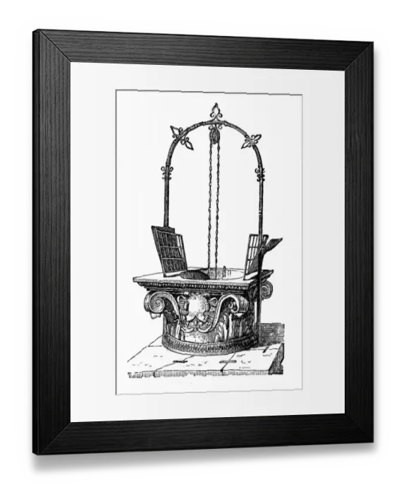 Framed Print : Ferrara - Well in the Saracco palace Framed Print : Ferrara - Well in the Saracco palace