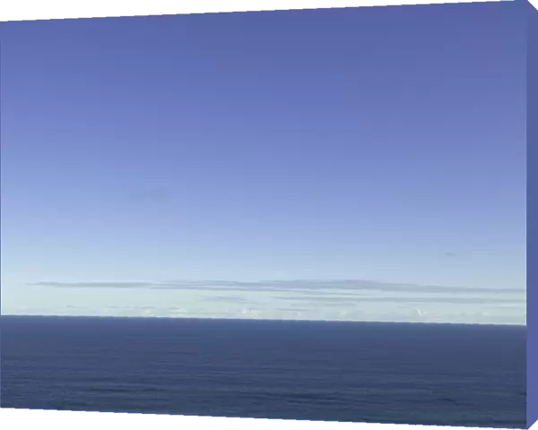 Calm sea and clear sky, South Pacific, Australia
