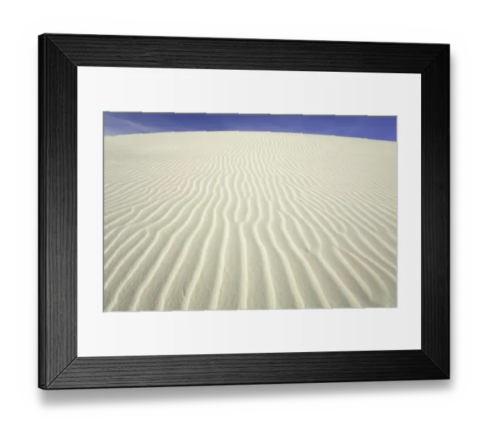 Framed Print : Flowing patterns and shapes created by wind on white gypsum sand dunes Framed Print : Flowing patterns and shapes created by wind on white gypsum sand dunes