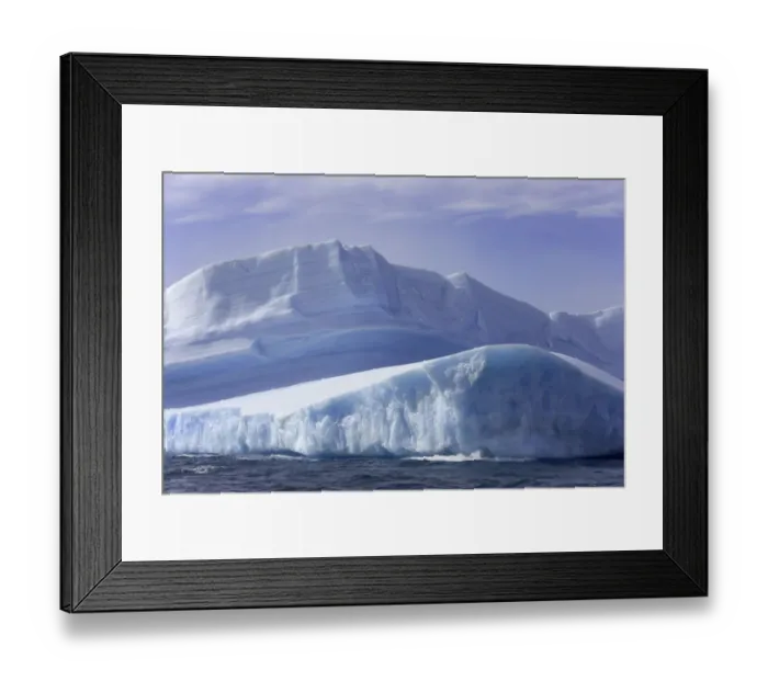 Framed Print : South Georgia, Cumberland Bay, iceberg Framed Print : South Georgia, Cumberland Bay, iceberg