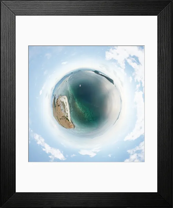 Framed Print : 360 View of Pulau Papagaran Besar Island, Indonesia Framed Print : 360 View of Pulau Papagaran Besar Island, Indonesia