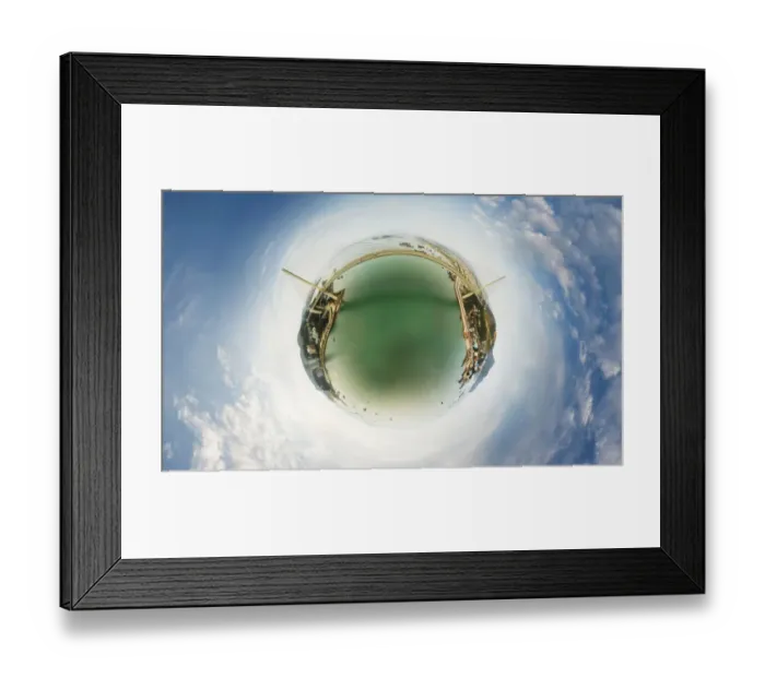 Framed Print : Quang Ninh, Vietnam Framed Print : Quang Ninh, Vietnam