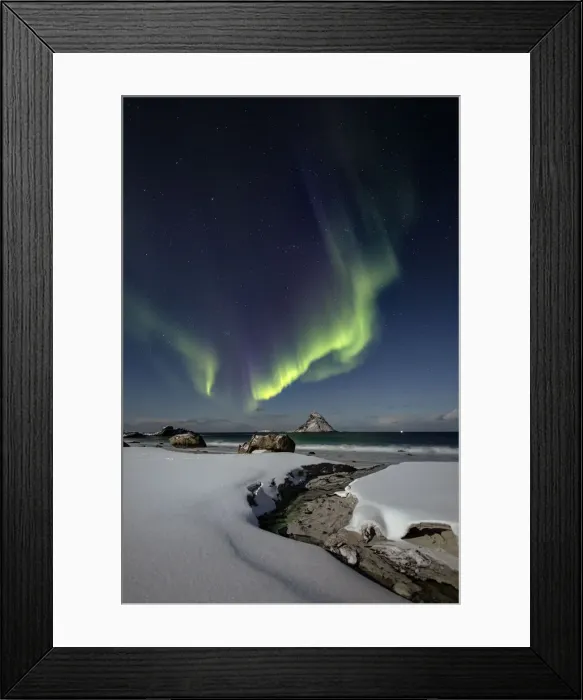 Framed Print : The creek. This small rock is called BleiksAŝya Bleik island, just off shore Framed Print : The creek. This small rock is called BleiksAŝya Bleik island, just off shore