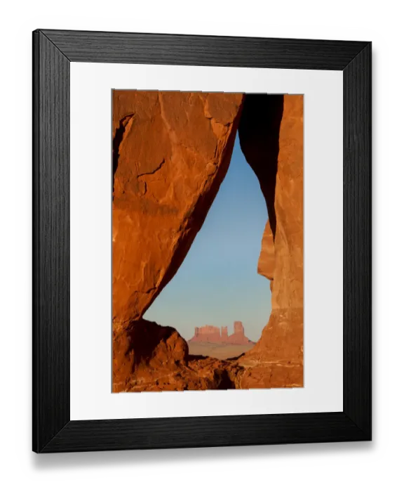 Framed Print : Monument Valley Teardrop Arch Framed Print : Monument Valley Teardrop Arch