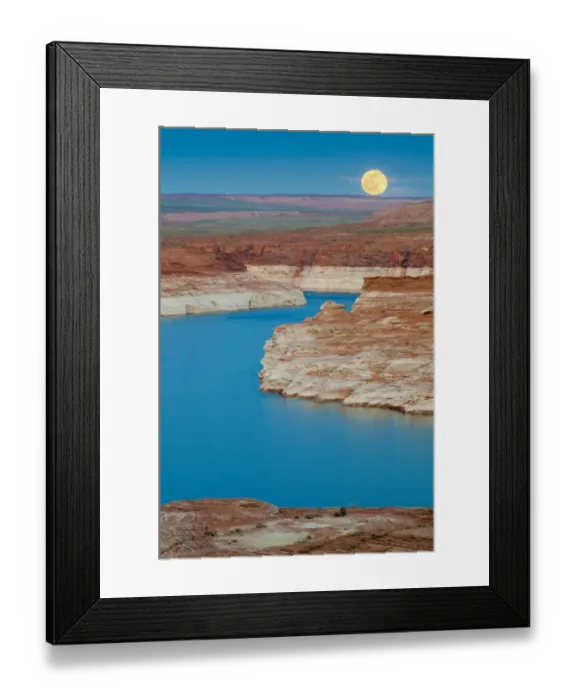 Framed Print : moonrise over Lake Powell in Arizona Framed Print : moonrise over Lake Powell in Arizona