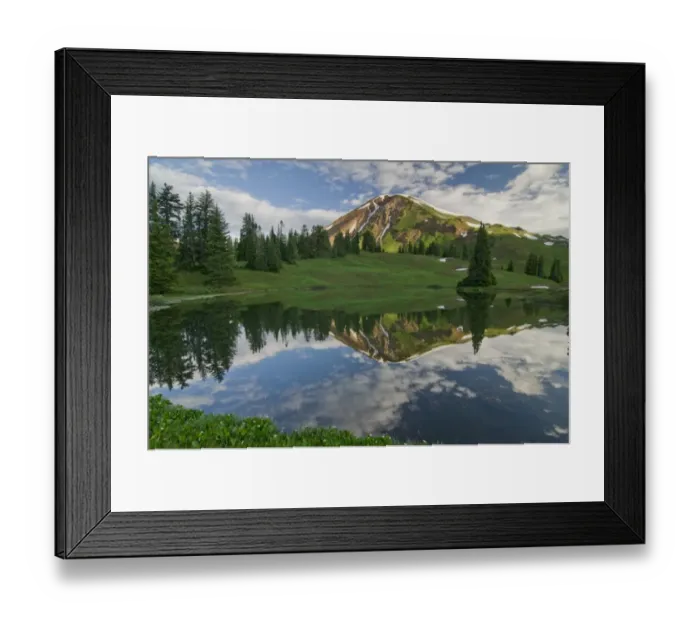 Framed Print : Paradise Divide Lake and Cinnamon Mountain Framed Print : Paradise Divide Lake and Cinnamon Mountain