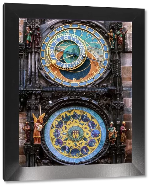 Vertical, Astronomical clock, Prague, Czechia