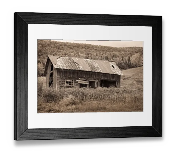 Framed Print : Abandoned Barn Framed Print : Abandoned Barn
