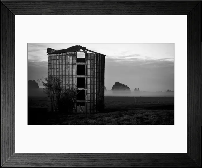 Framed Print : Abandon farm silo Framed Print : Abandon farm silo