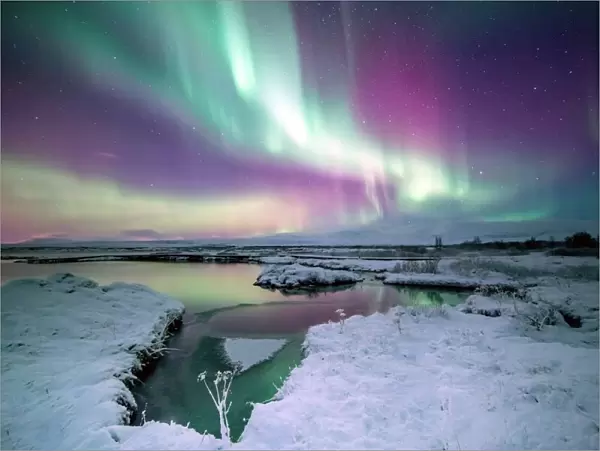 The Colors of Aurora