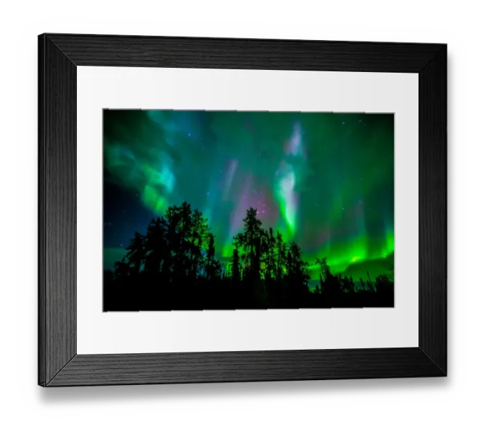 Framed Print : Aurora borealis Framed Print : Aurora borealis