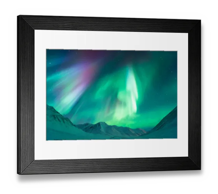 Framed Print : Aurora above mountains Framed Print : Aurora above mountains