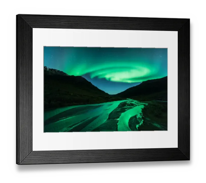 Framed Print : Aurora borealis Framed Print : Aurora borealis