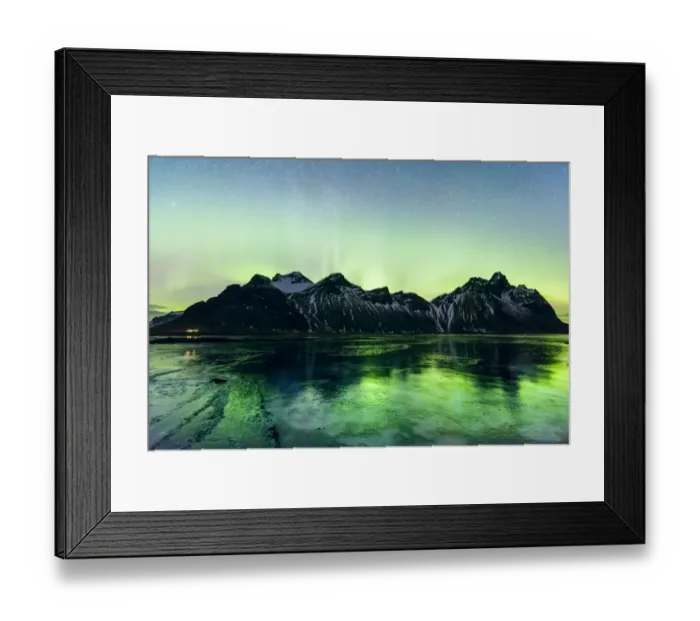 Framed Print : Northern Lights in Stokksnes, Iceland Framed Print : Northern Lights in Stokksnes, Iceland