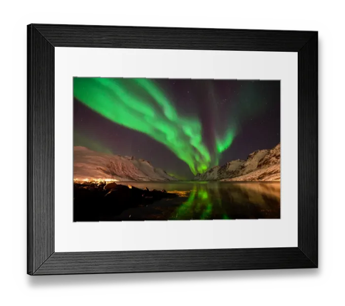 Framed Print : aurora borealis night in Ersfjordbotn Framed Print : aurora borealis night in Ersfjordbotn