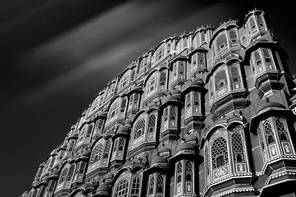 Black and white image of Hawa Mahal, Palace of Winds