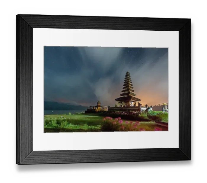 Framed Print : Pura Ulun Danu Bratan temple, Bali, Indonesia Framed Print : Pura Ulun Danu Bratan temple, Bali, Indonesia