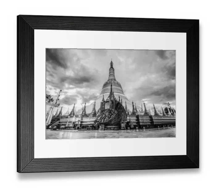 Framed Print : Shwemawdaw Pagoda Framed Print : Shwemawdaw Pagoda