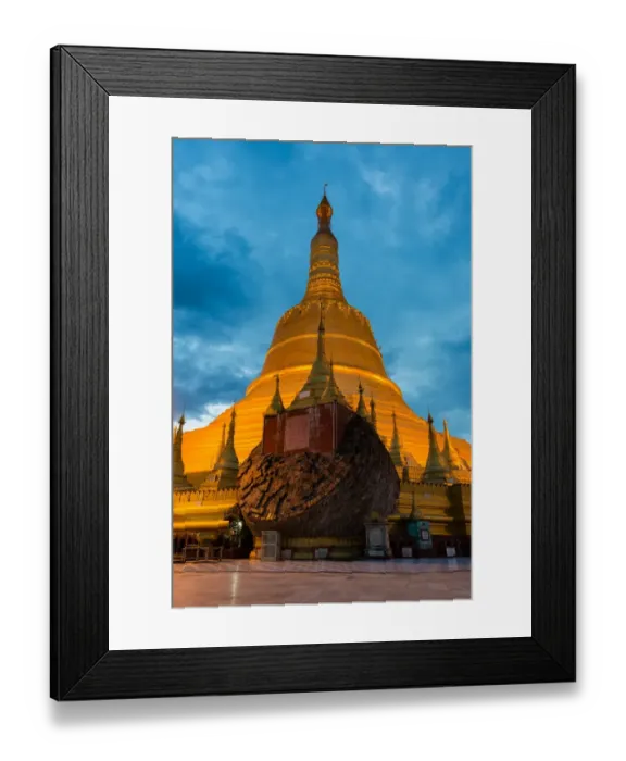 Framed Print : Stupa of Shwemawdaw Paya at dusk, Bago, Myanmar Framed Print : Stupa of Shwemawdaw Paya at dusk, Bago, Myanmar
