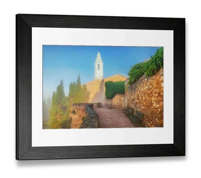 Framed Print : Old italian town of Pienza in the morning, Tuscany, Italy Framed Print : Old italian town of Pienza in the morning, Tuscany, Italy