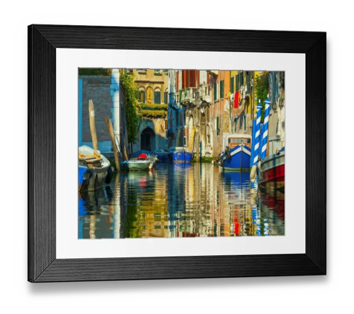 Framed Print : Canal in Venice Framed Print : Canal in Venice