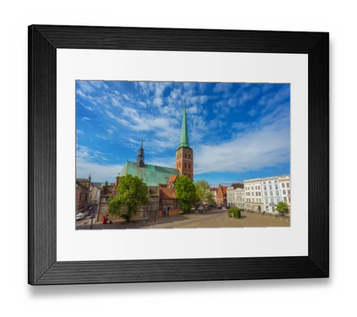 Framed Print : The Church of St. Jacob in LAOEbeck, Germany Framed Print : The Church of St. Jacob in LAOEbeck, Germany