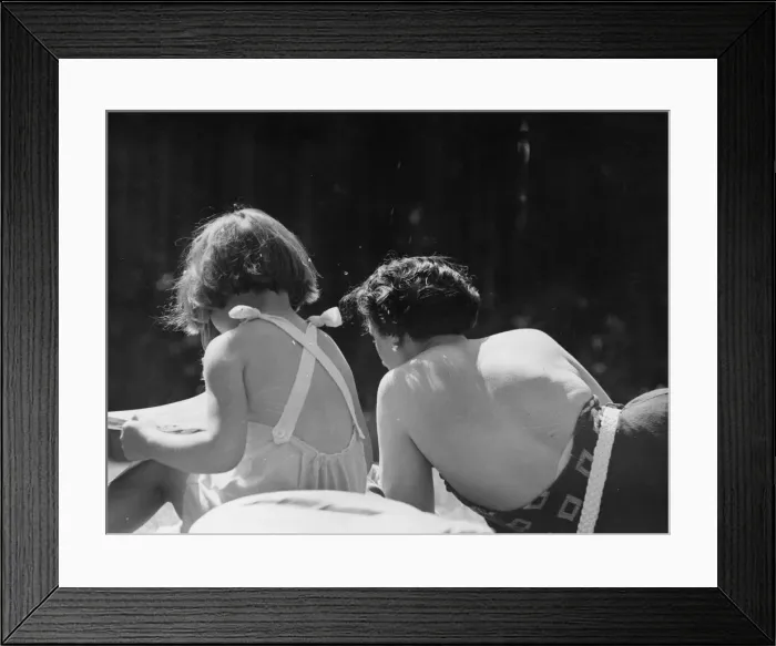 Framed Print : Sun Bathers