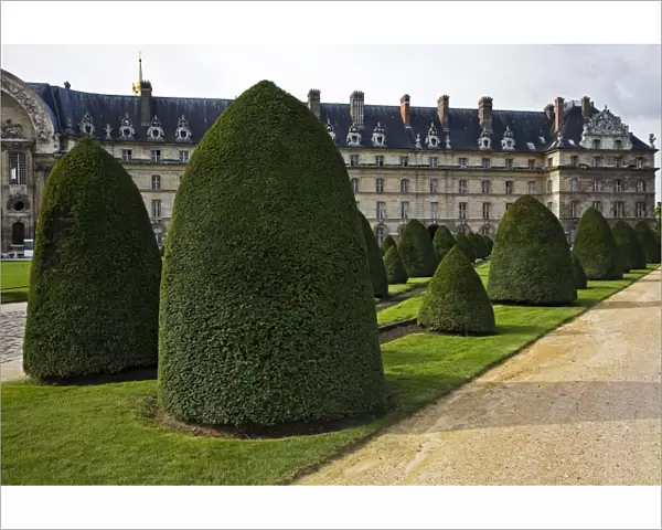 architecture, building, bushes, day, europe, france, landscaping, les invalides, nobody