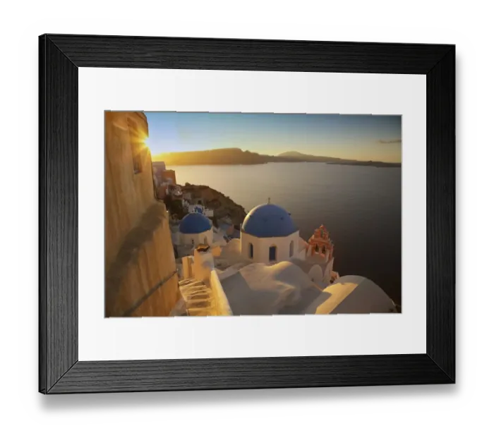 Framed Print : Sunrise in Oia, Santorini Framed Print : Sunrise in Oia, Santorini