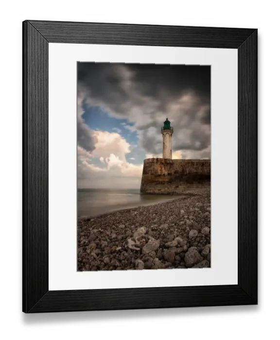 Framed Print : Lighthouse of Saint Valery en Caux Framed Print : Lighthouse of Saint Valery en Caux