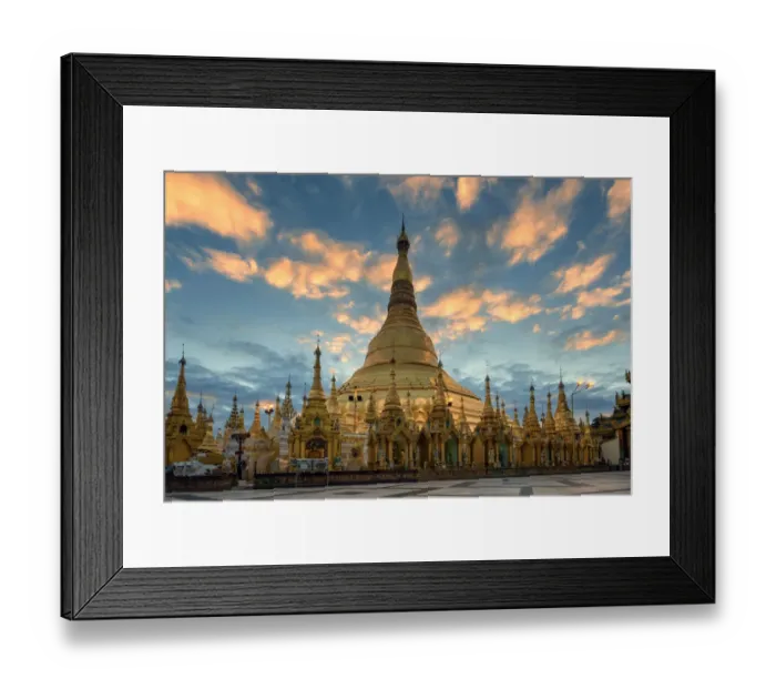 Framed Print : Shwedagon Pagoda, Yangon, Myanmar Framed Print : Shwedagon Pagoda, Yangon, Myanmar