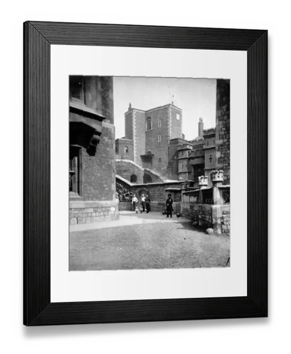 Framed Print : Tower Of London Framed Print : Tower Of London